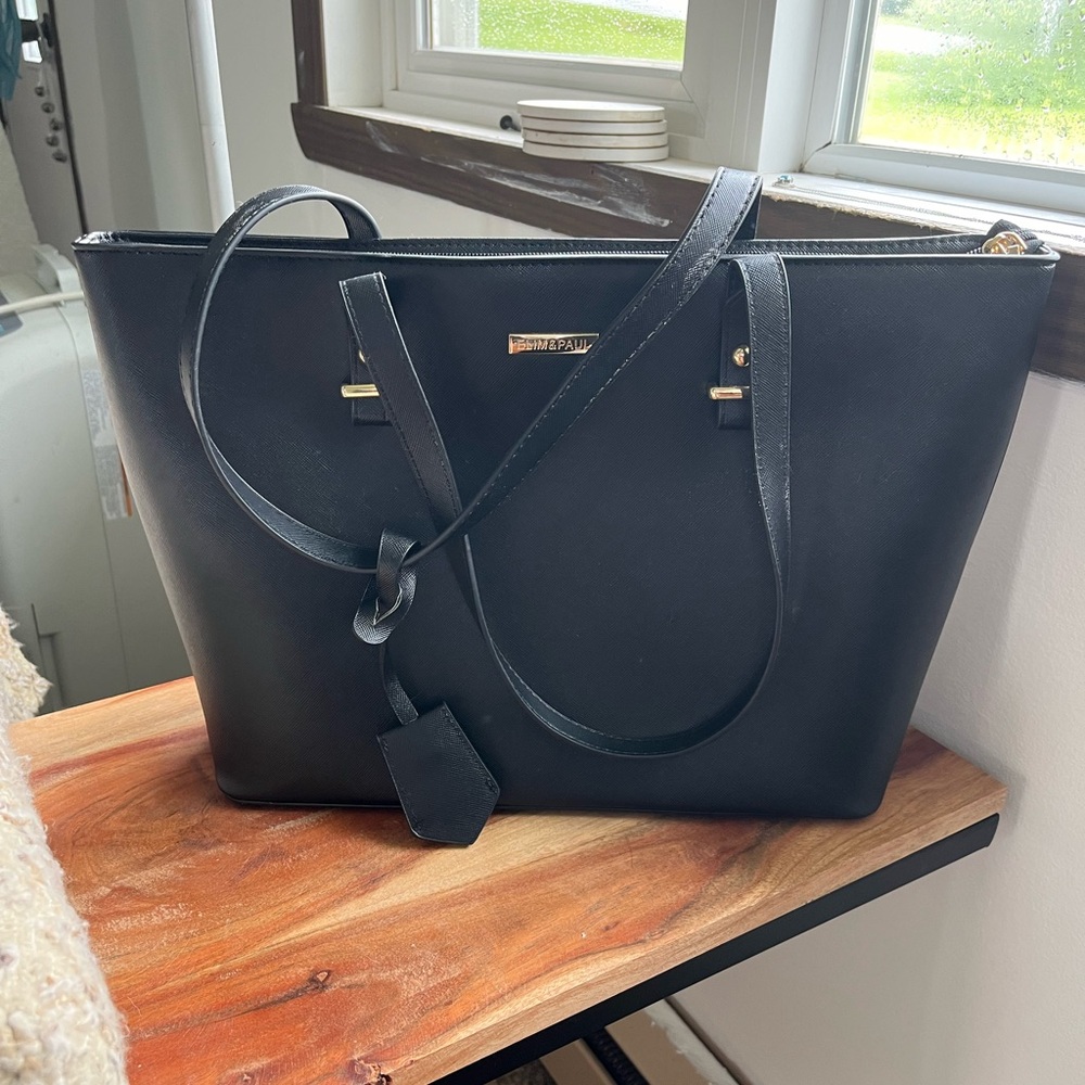 Black purse